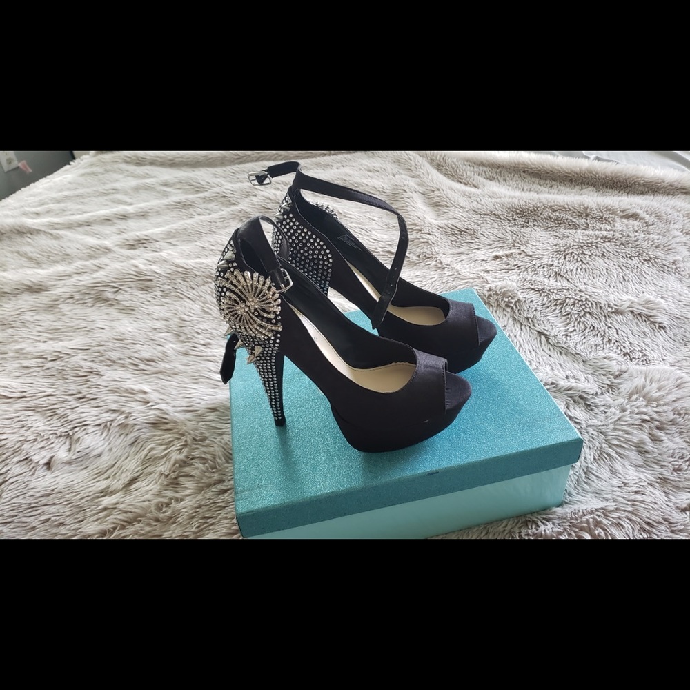BLUE BY BETSEY JOHNSON